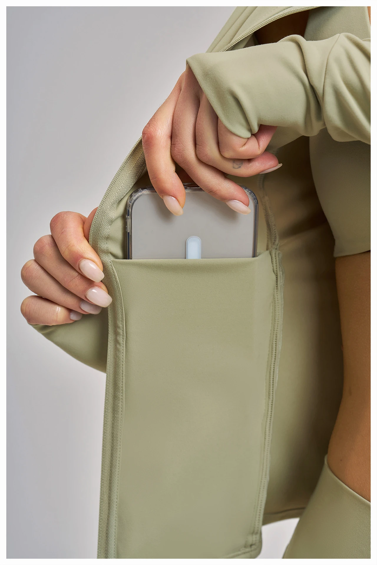 Brushed Slim Fit Zip-Up Active Jacket with Pockets