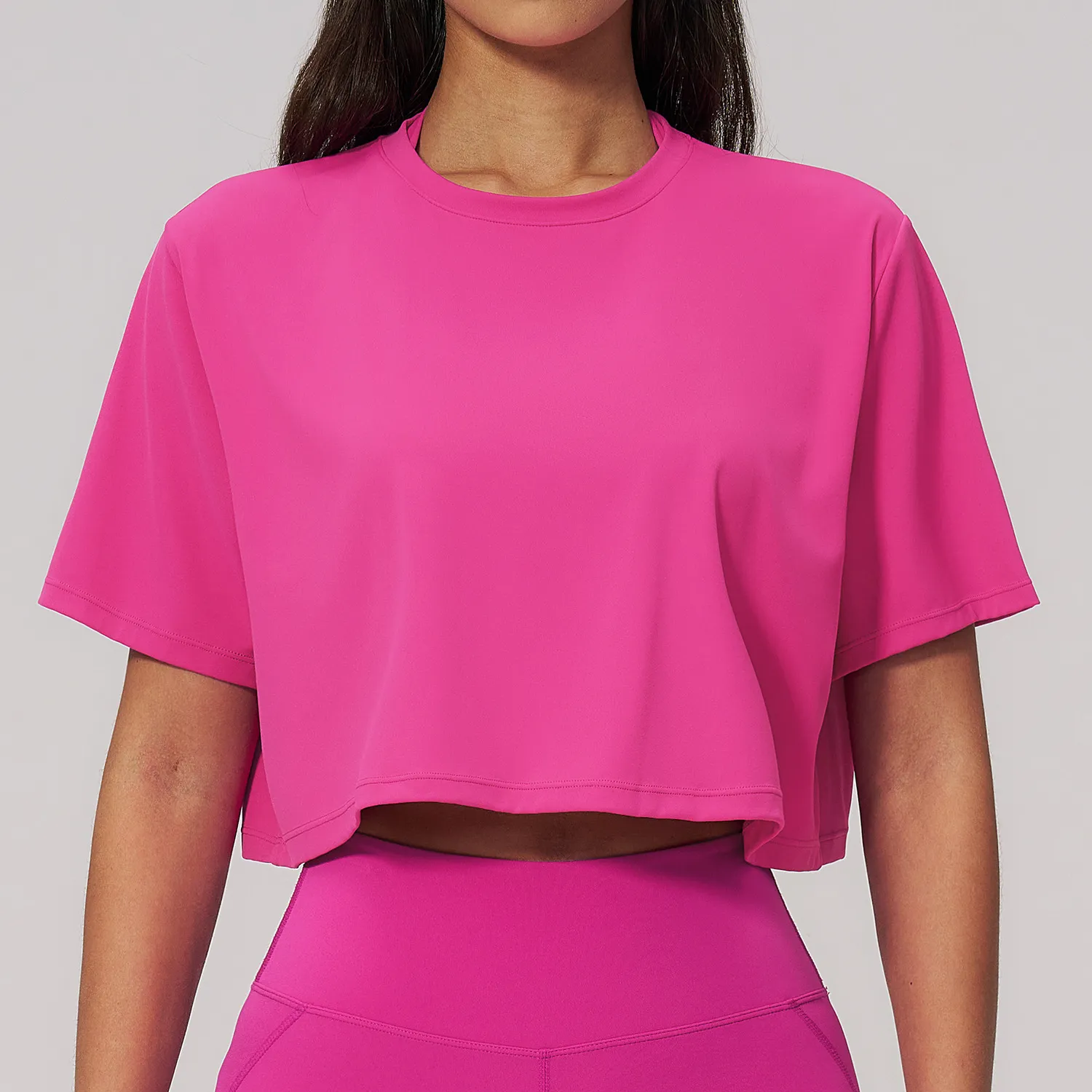 Loose Fit Crew Neck Cropped Active T-Shirt