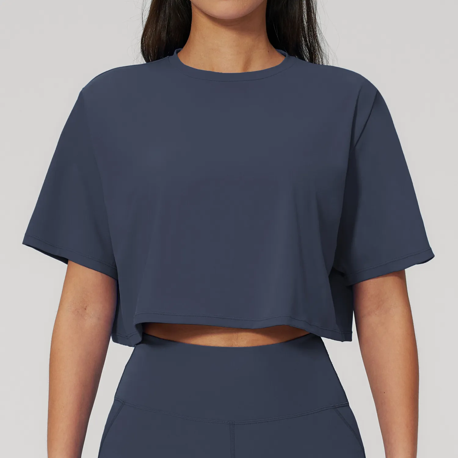 Loose Fit Crew Neck Cropped Active T-Shirt