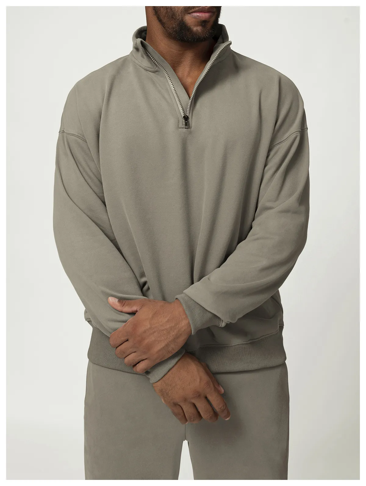Men's Half-Zip Stand-Collar Athleisure Sweatshirt Manufacturer | OUYI Activewear