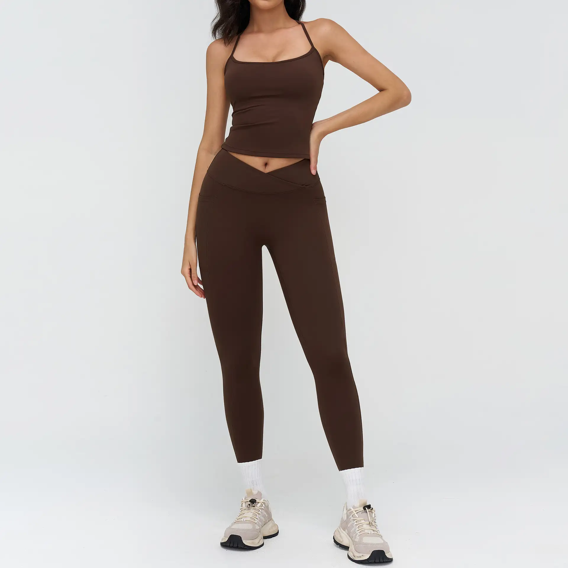 Square Neck Racerback V-Cross Yoga Set with Pockets | OUYI Activewear