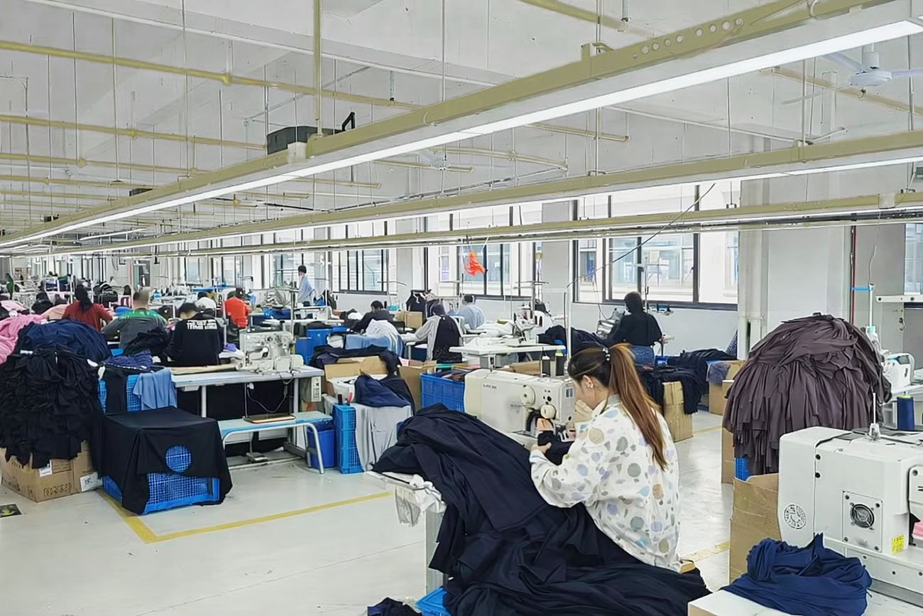 OUYI Activewear Factory Production Floor - Guangzhou Manufacturing Facility