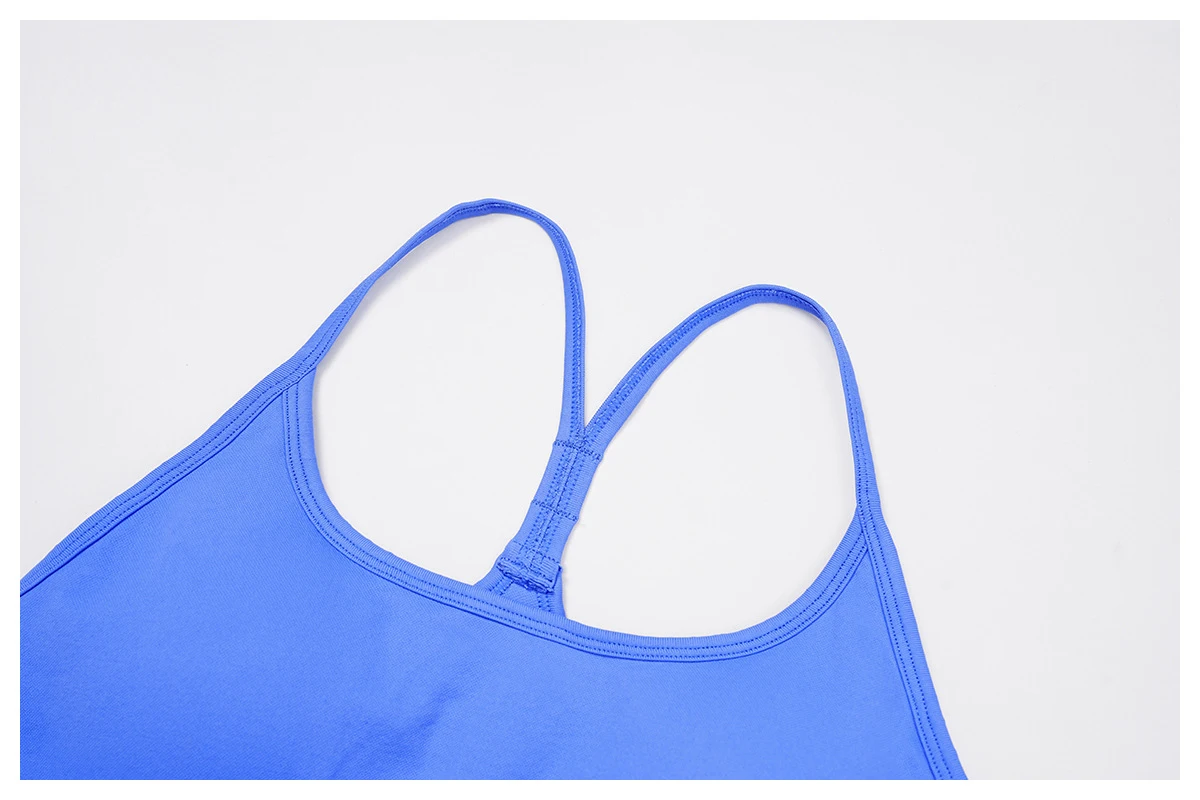 Seamless Halter Neck Shockproof Sports Bra for Yoga & Fitness