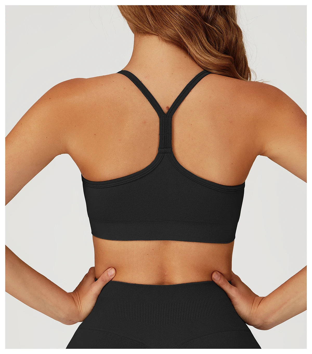 Seamless Halter Neck Shockproof Sports Bra for Yoga & Fitness