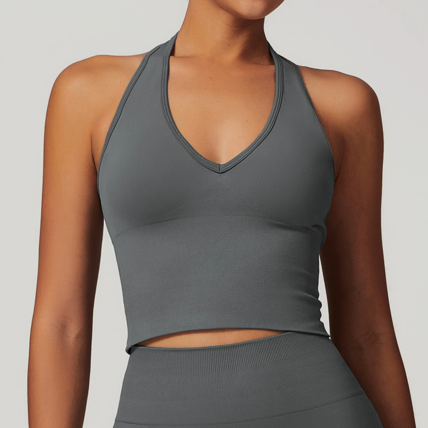 Seamless Halter Neck Yoga Bra - Shockproof Breathable Fitness Top