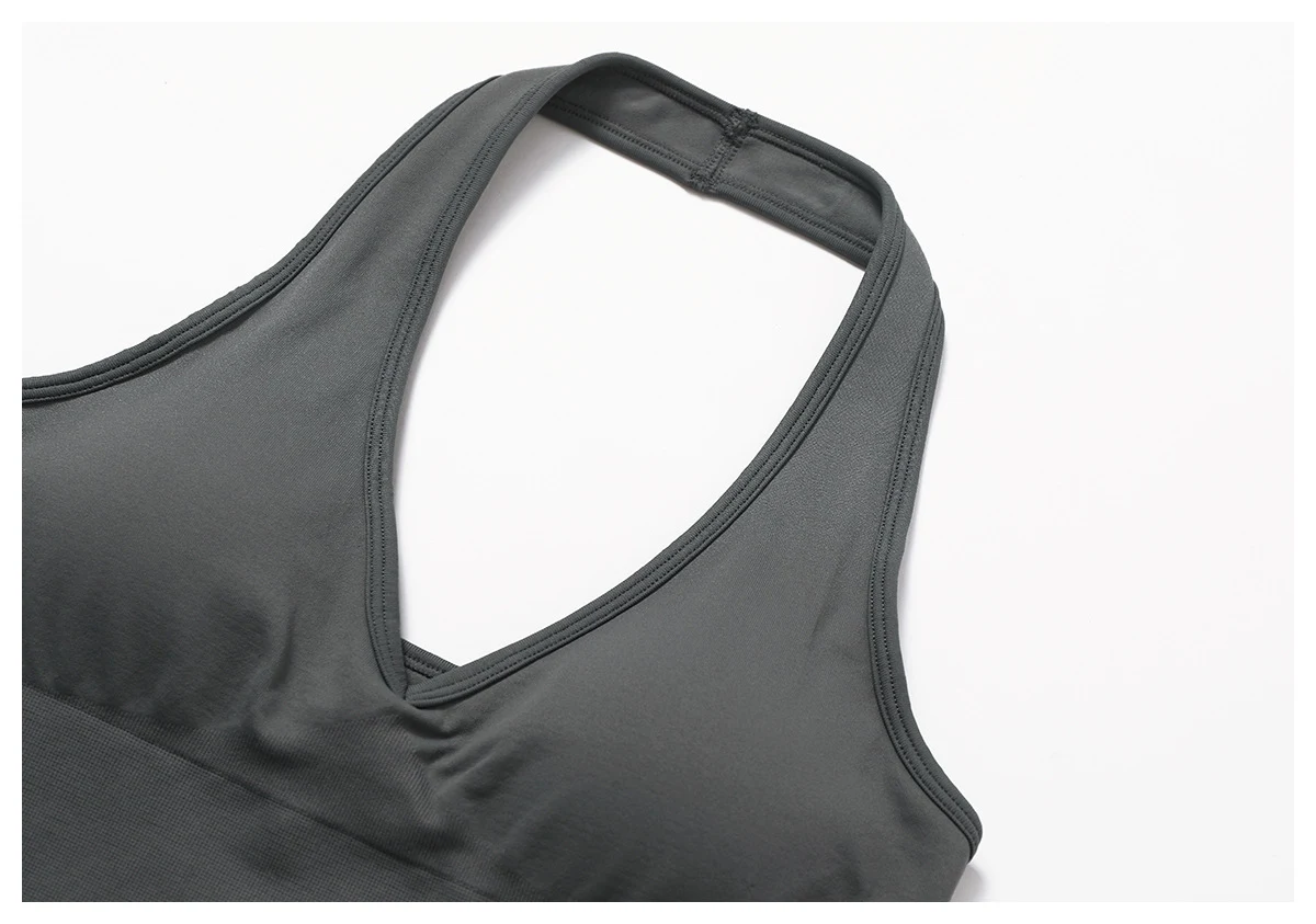 Seamless Halter Neck Yoga Bra - Shockproof Breathable Fitness Top