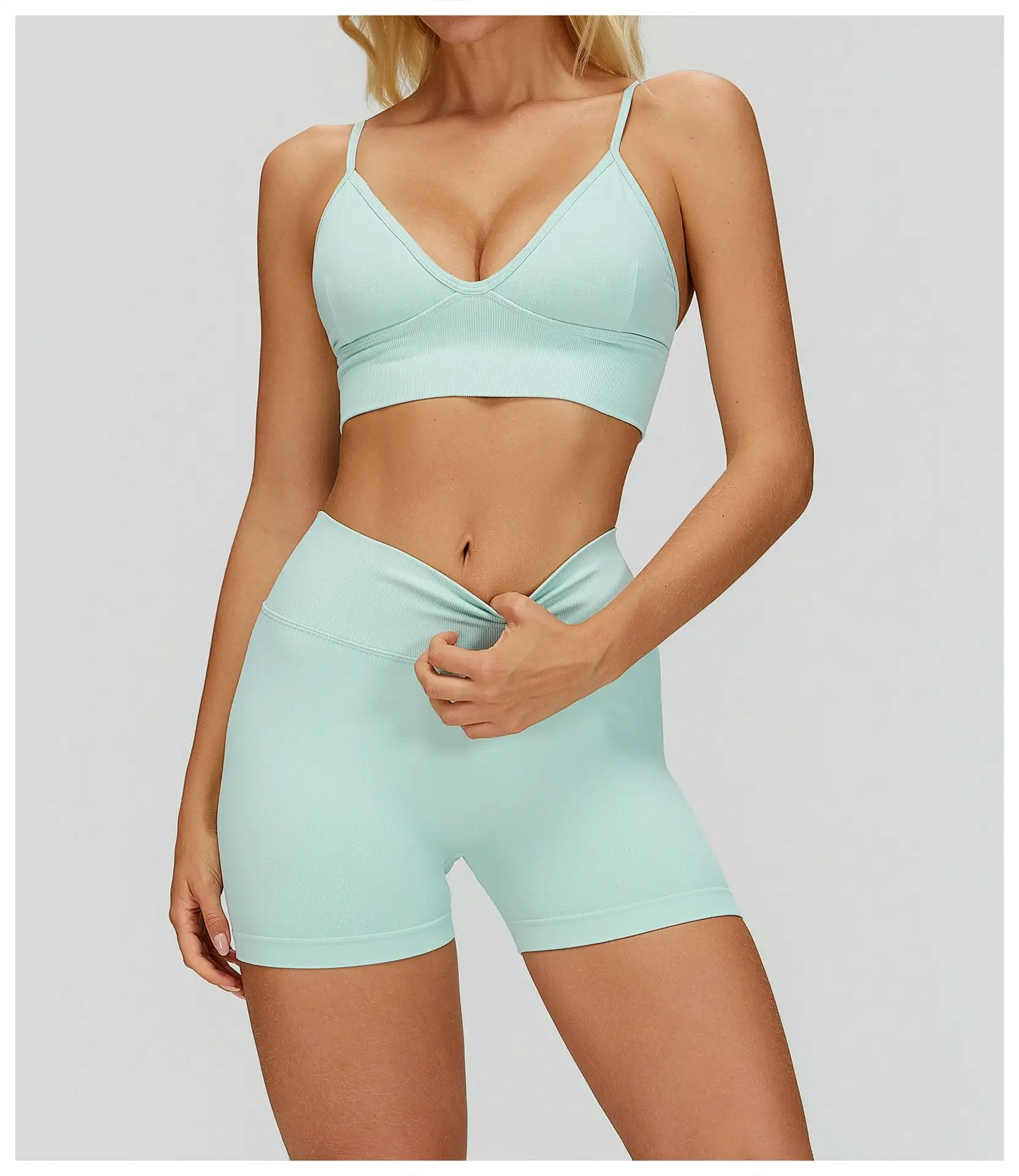 Seamless V-Neck Ribbed Yoga Bra with Adjustable Straps | OUYI Activewear