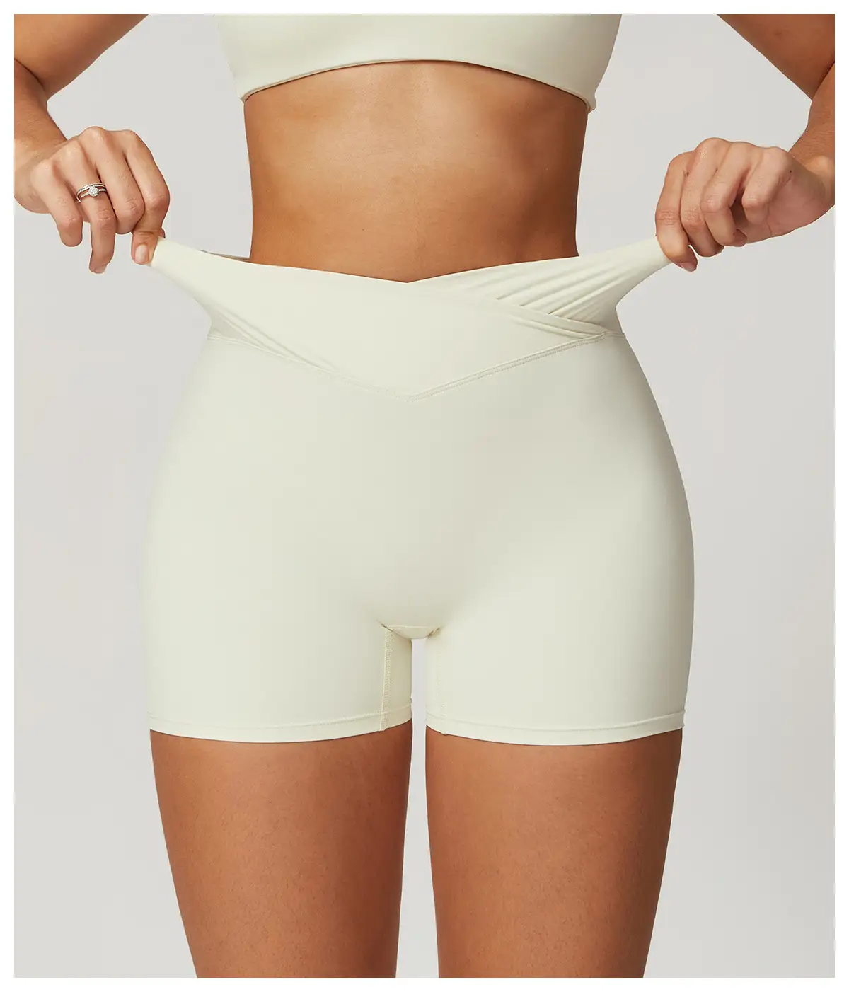 V-Cross High Waist Recycled Nylon Yoga Shorts | OUYI Activewear